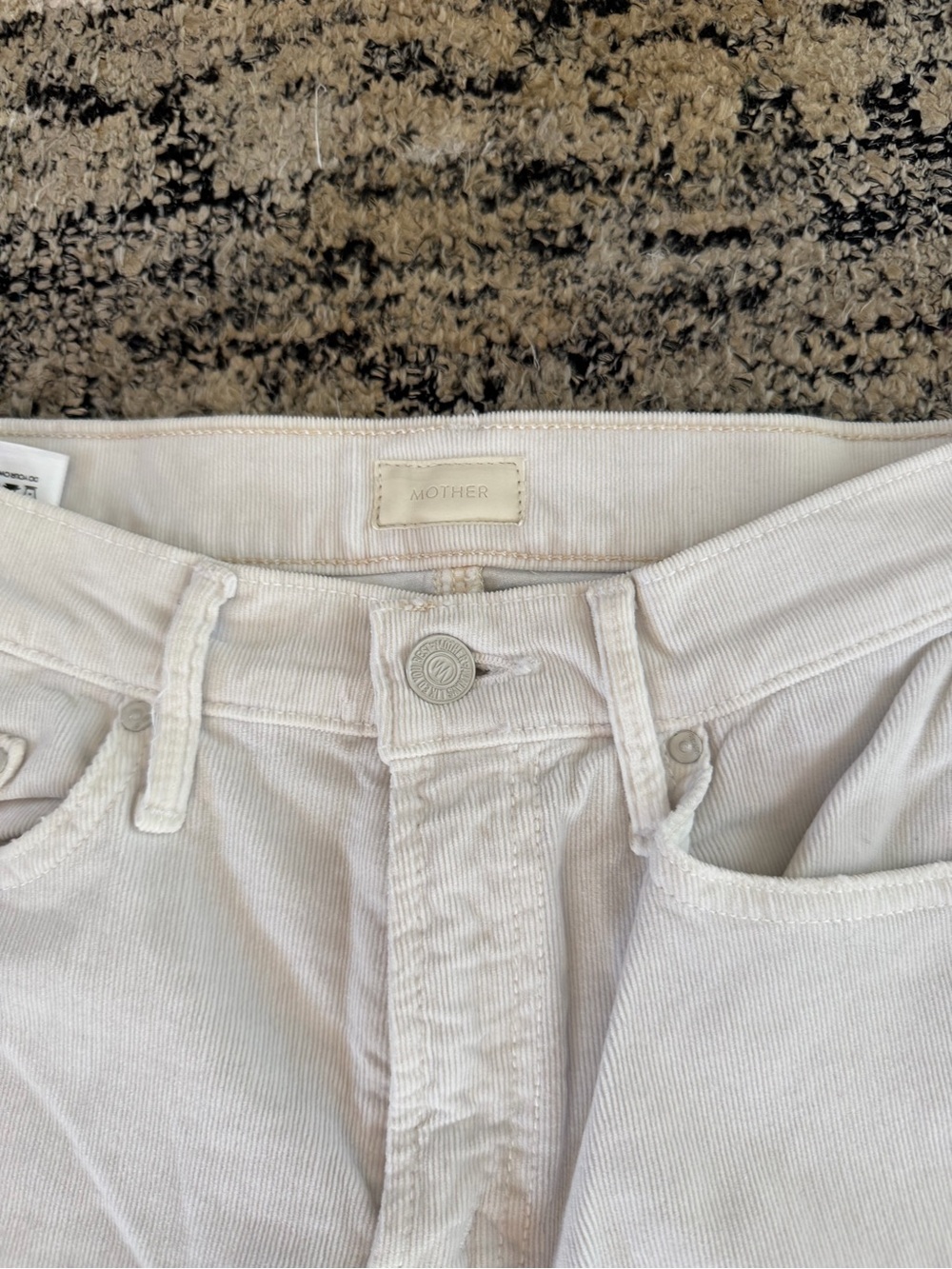 MOTHER Straight-Leg White Jeans with Raw Hem - Picture 4 of 7